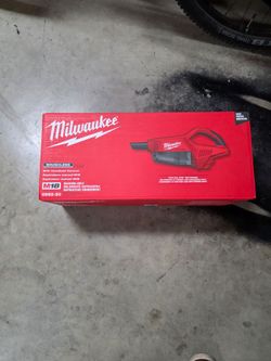 Milwaukee M18 Brushless Handheld Vacuum, 40 CFM, HEPA Filter, Bare Tool, Model# 0892-20