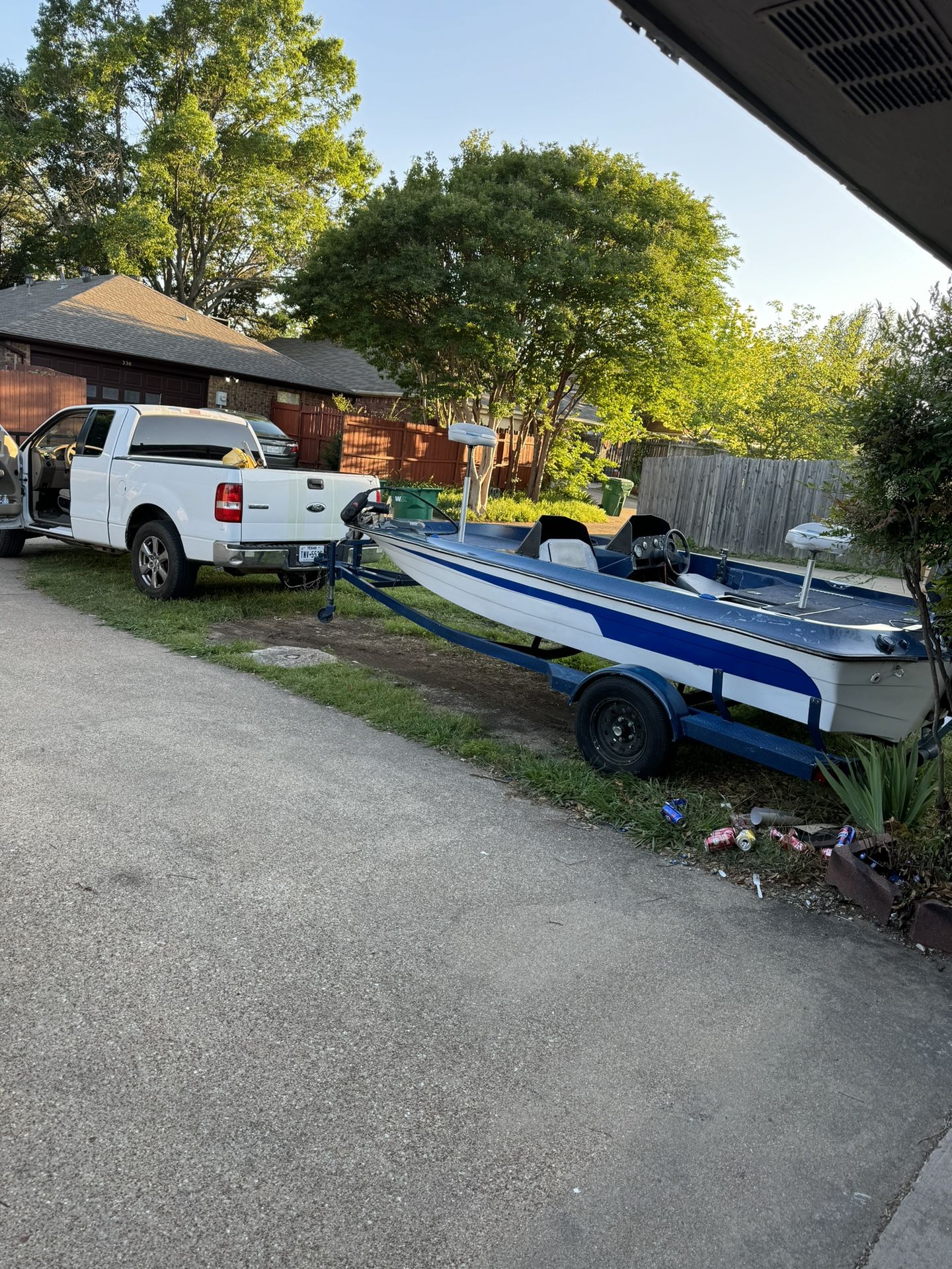 1995 Sprint Bass Boat 112hp Motor