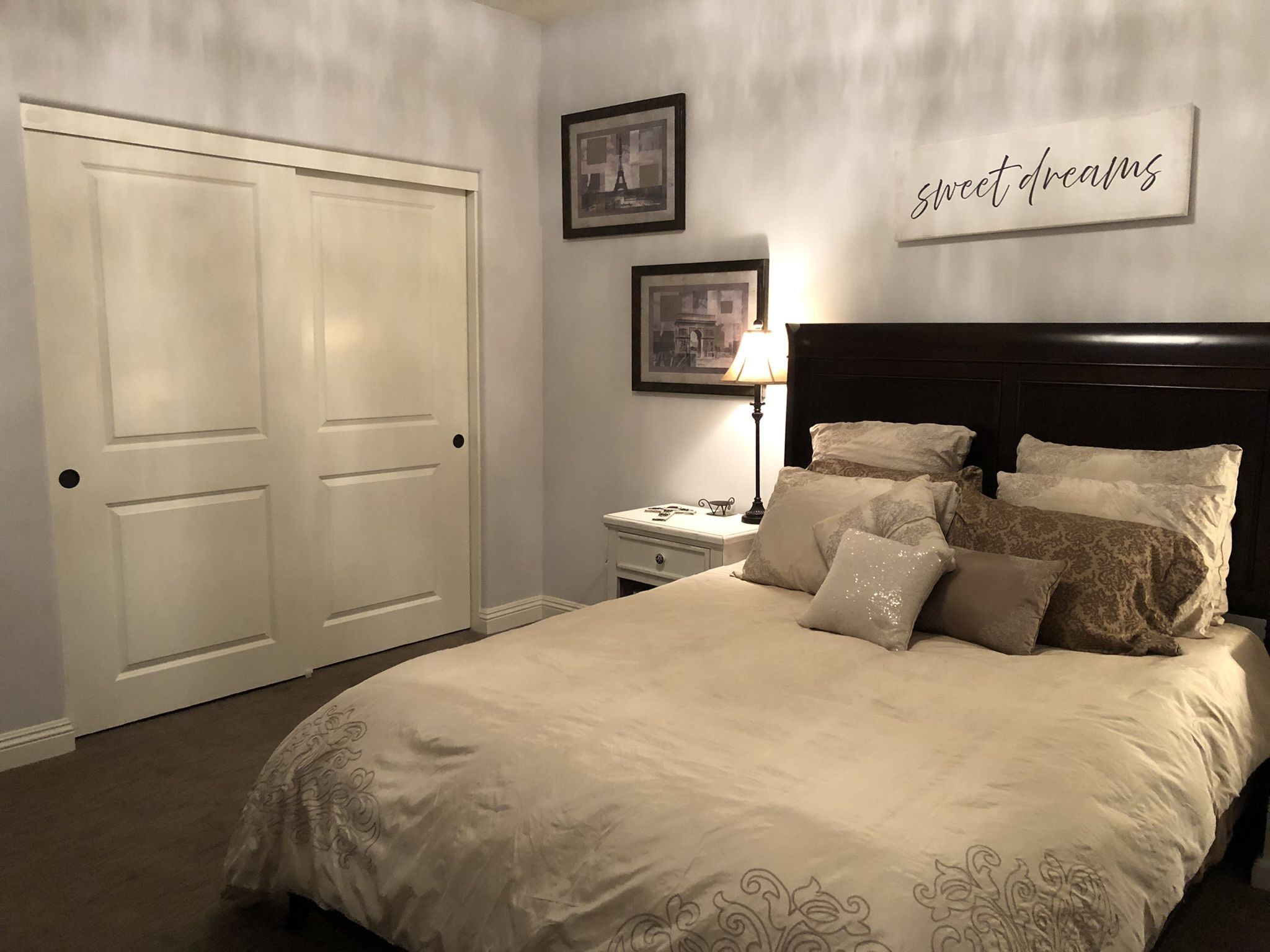 Nicole Miller Damask Duvet Cover And Bedding Set With Pillows