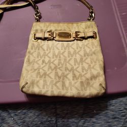 Michael Kors Crossbody Purse Vanilla 
