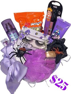 Bath & Body works Halloween basket
