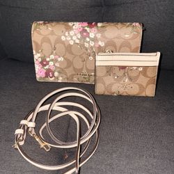Coach Crossbody With Matching Wallet 