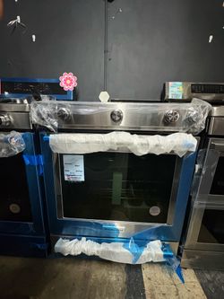 KitchenAid slide in 5 burner stove