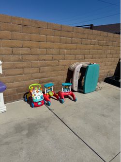 Toys free