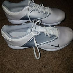 Nike Lunarlon Golf shoes Size 10