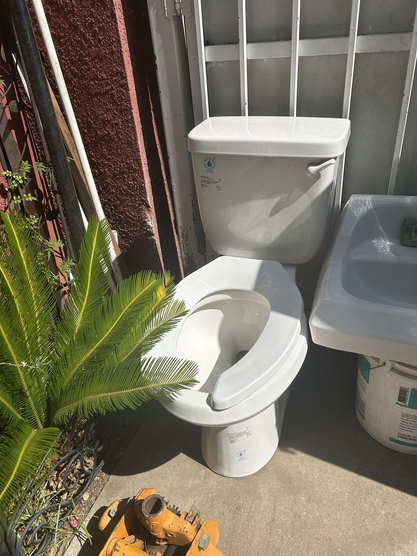 Toilet For Sale