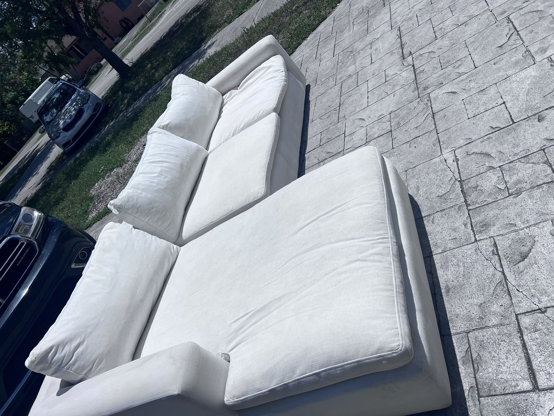 Laguna Chaise Sofa