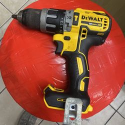 Dewalt Brushless Hammer Drill Dcd796 Bare Tool 