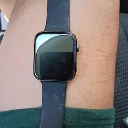 Apple Watch Series 9 Unlocked With Charger