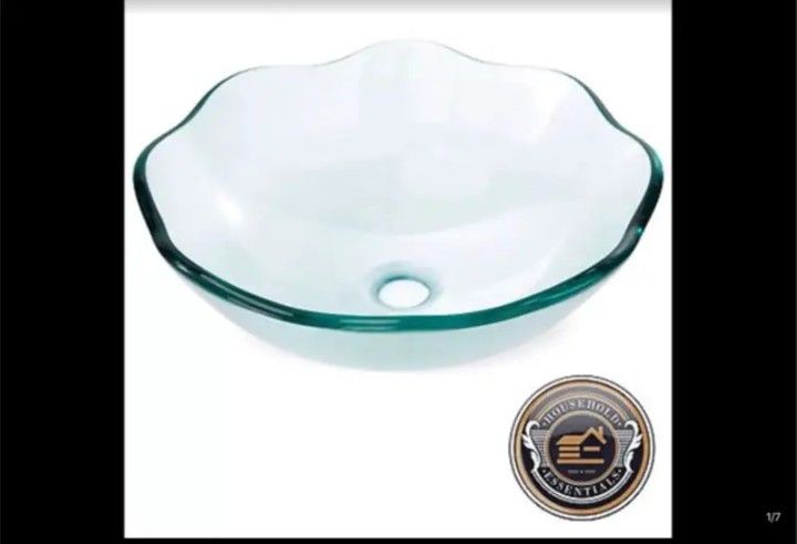 SEA SHELL STYLE VESSEL SINK.... CHECK OUT MY PAGE FOR MORE ITEMS