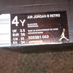 Brand New Jordans 4 y mens 6 Women's 5.5