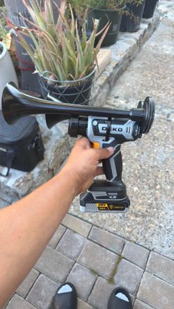 Drill air horn