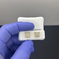 Square Moissianite Earrings 