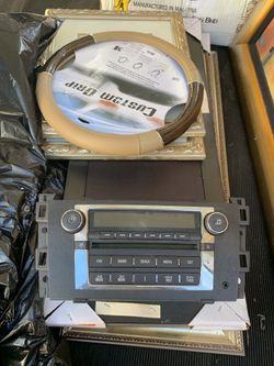 2008 Cadillac DTS factory radio