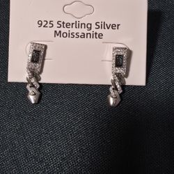 ​Dazzling 0.45 CTW Diamond Dangle Earrings - 925 Silver