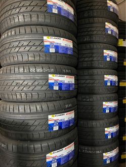 265 35 22 New Set Of Tires