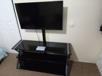 VIZIO TV WITH TV STAND