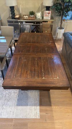 Dining table With Self Storing Leaf