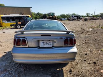 1998 FORD MUSTANG FOR PARTS ONLY