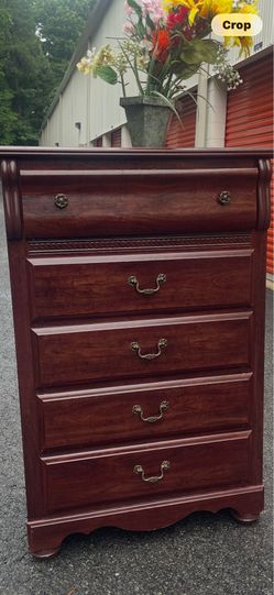 Modern solid wood tall chest . Drawer sliding smoothly. Delivery available