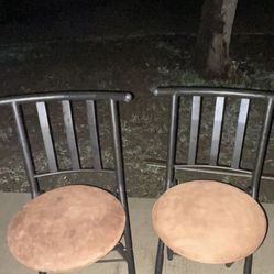 2 FOLDABLE BARSTOOLS  $30