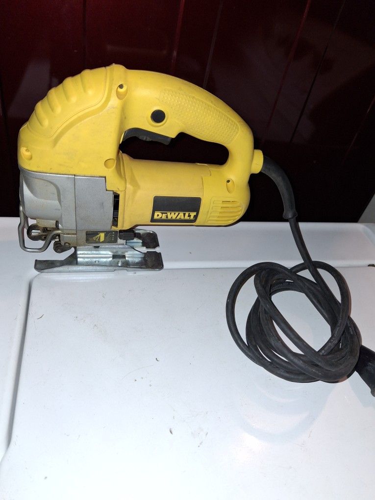 Dewalt Jigsaw Firm