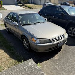 2000 Toyota Camry