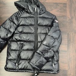 Guess Hooded Puffer Coat 
