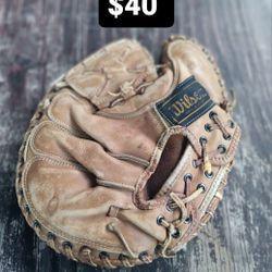 Vintage Wilson Glove 