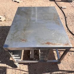 Stainless Steel Rolling Table w Dividers