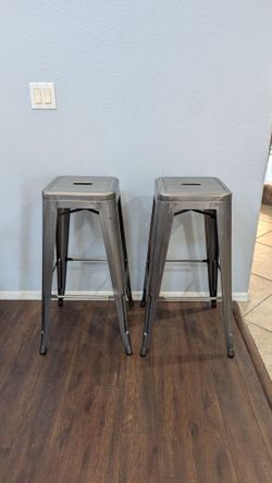Set of 2 metal barstools (CASH ONLY)