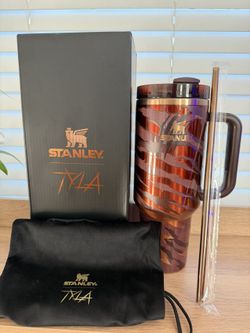 Tyla Tyger Stanley The Tyla Quencher | 40 OZ | In-Hand | Limited Edition