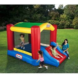 Little Tikes Shady Jump 'n Slide Inflatable Bounce Room