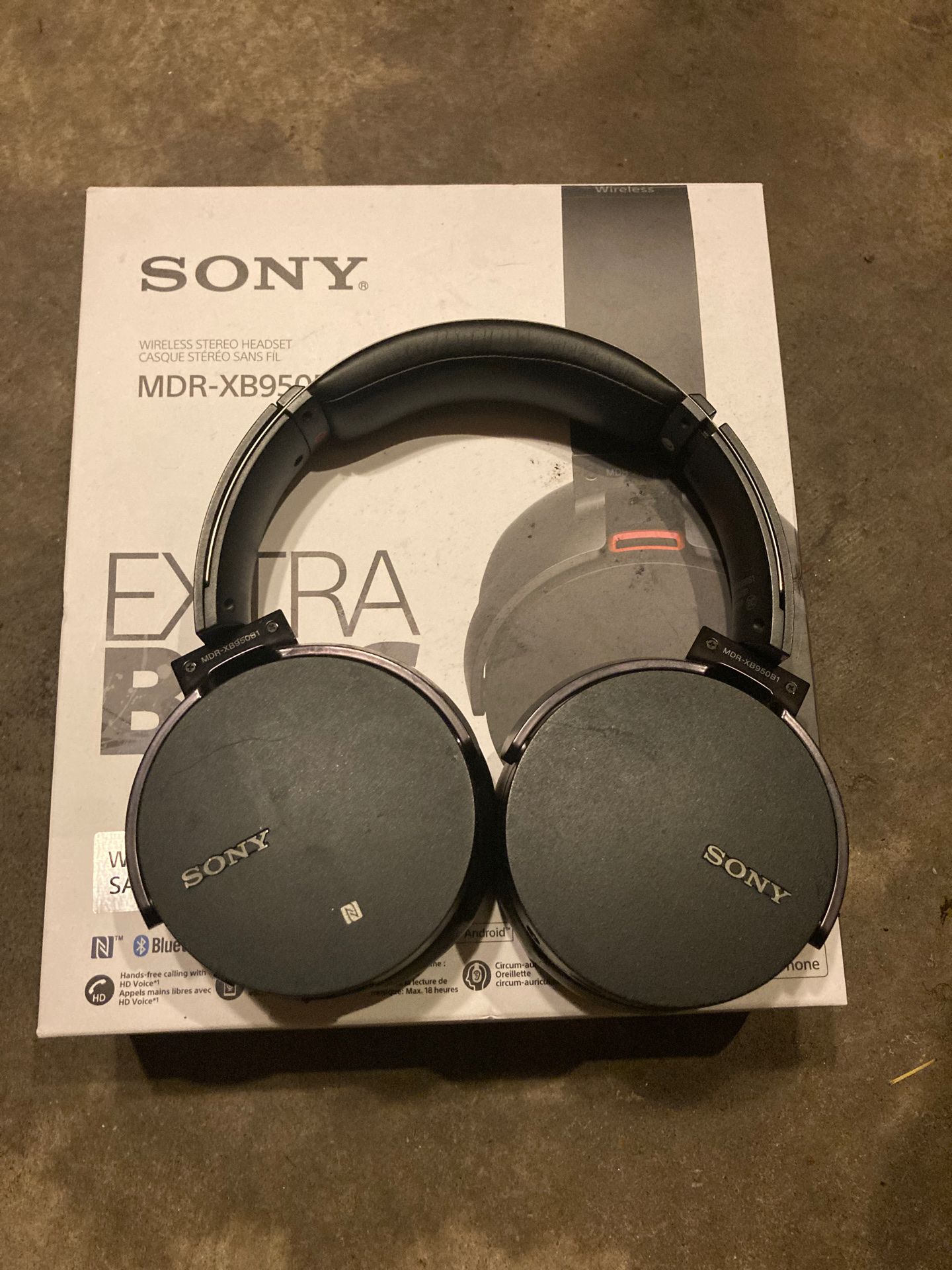 Sony wireless headphones.