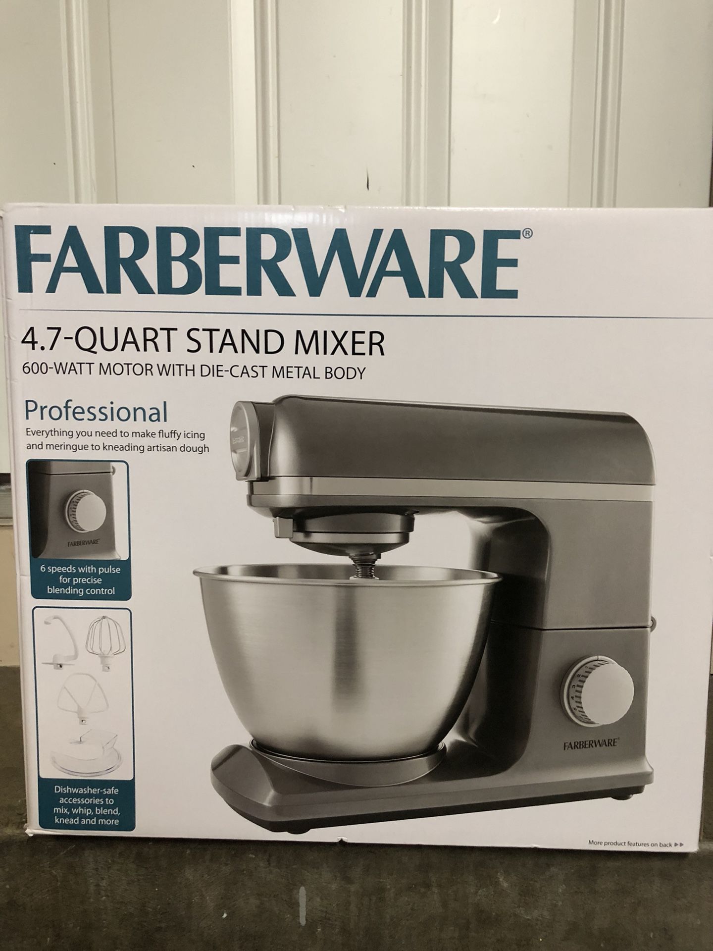Farberware 4.7 Quart Stand Mixer Auction