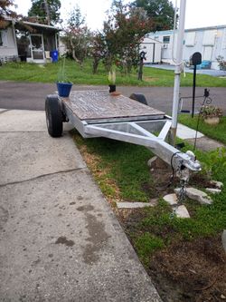 4 by 9 ft trailer $300  Cash