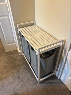 Laundry bin