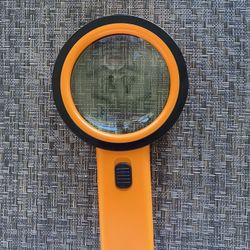 Magnifying Glass - HD LED - (2 Available)