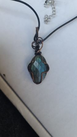Labradorite pendant