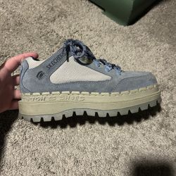 Sketchers Jammers Hiking Boots 
