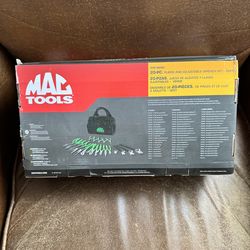 Mac Tools 20pc Pliers & Adjustable Wrench Set with Magnetic Tray