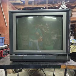 VINTAGE RCA COLORTRAK FPR720WR TV