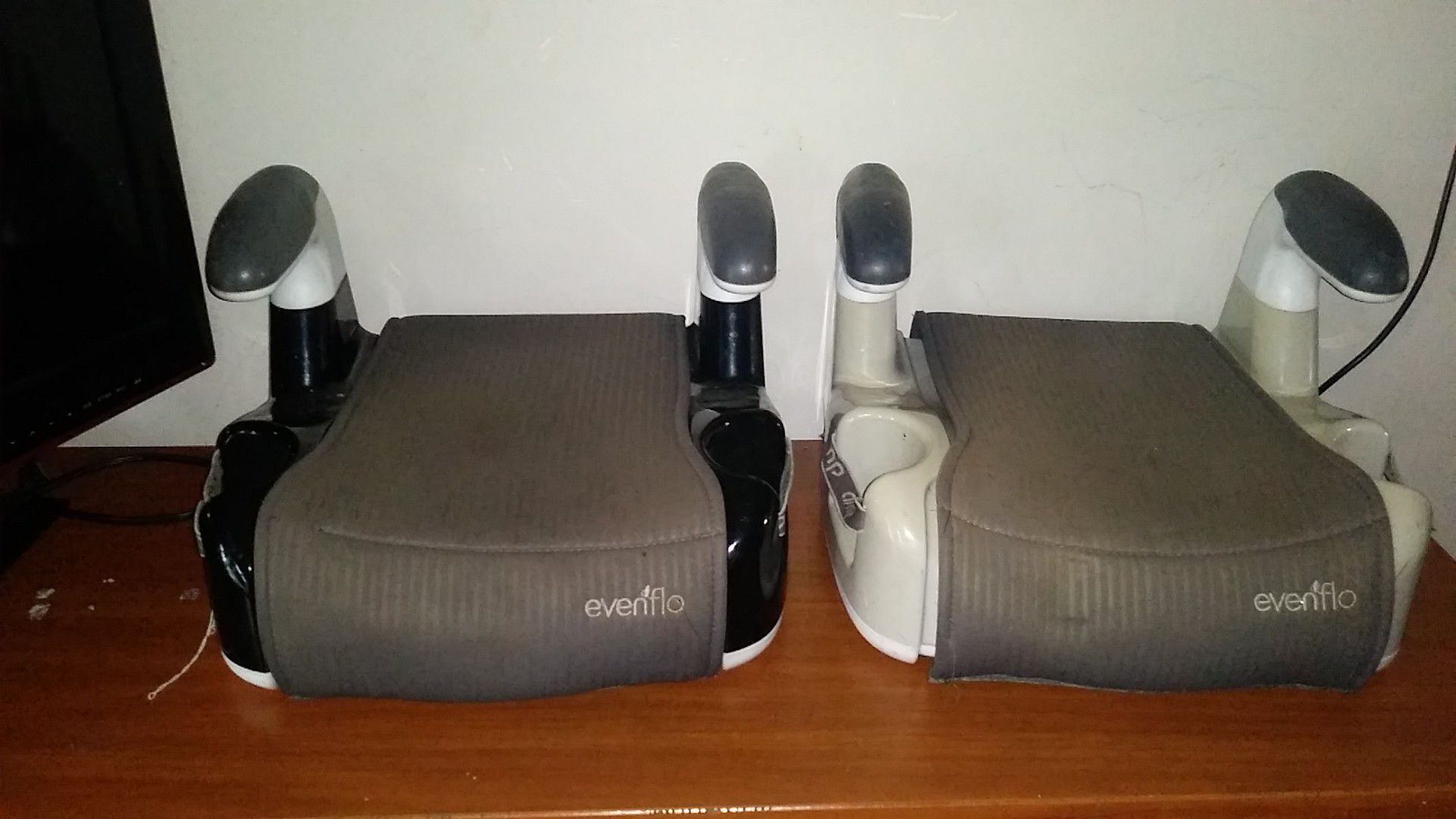 2 evenflo booster seats