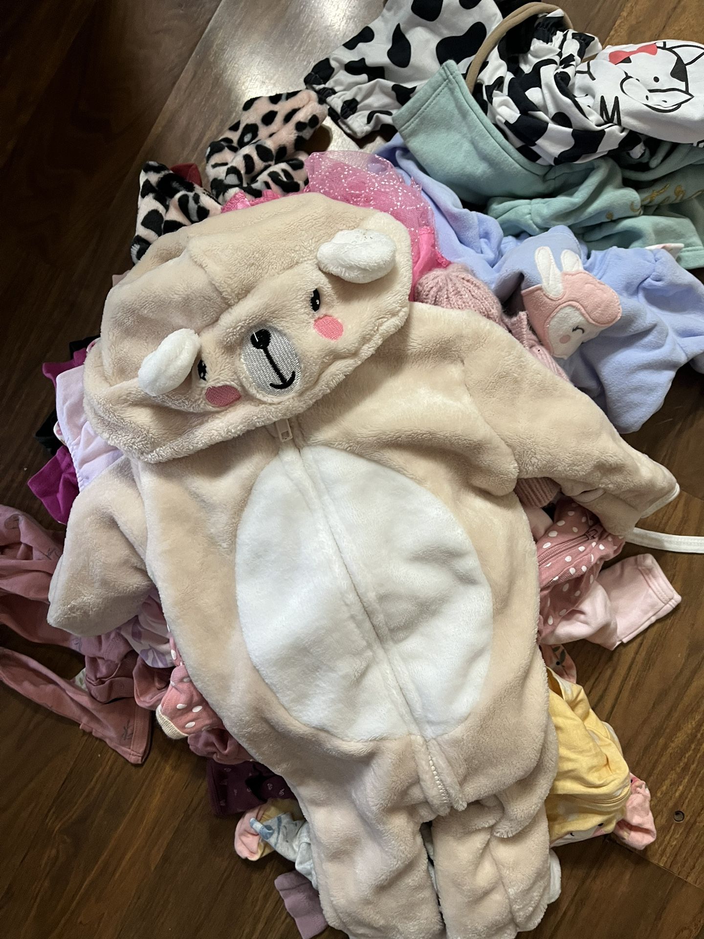 Baby Girl Clothes Newborn to 3 months 50 Pieces  all For $30