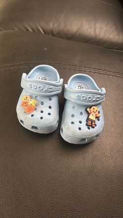 Toddler crocs