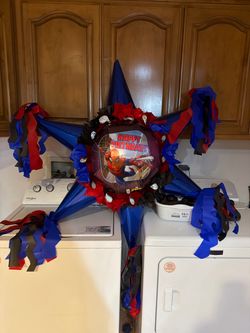 Spiderman bola star piñata