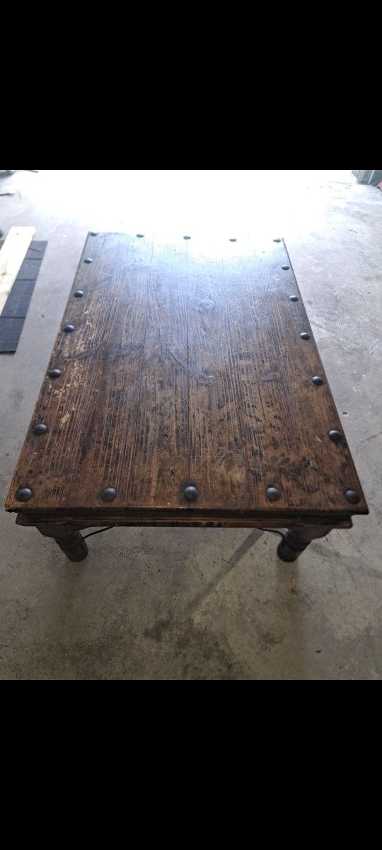 Coffee Table 