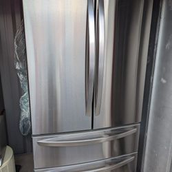 Brand New Unused LG 27cf Fridge