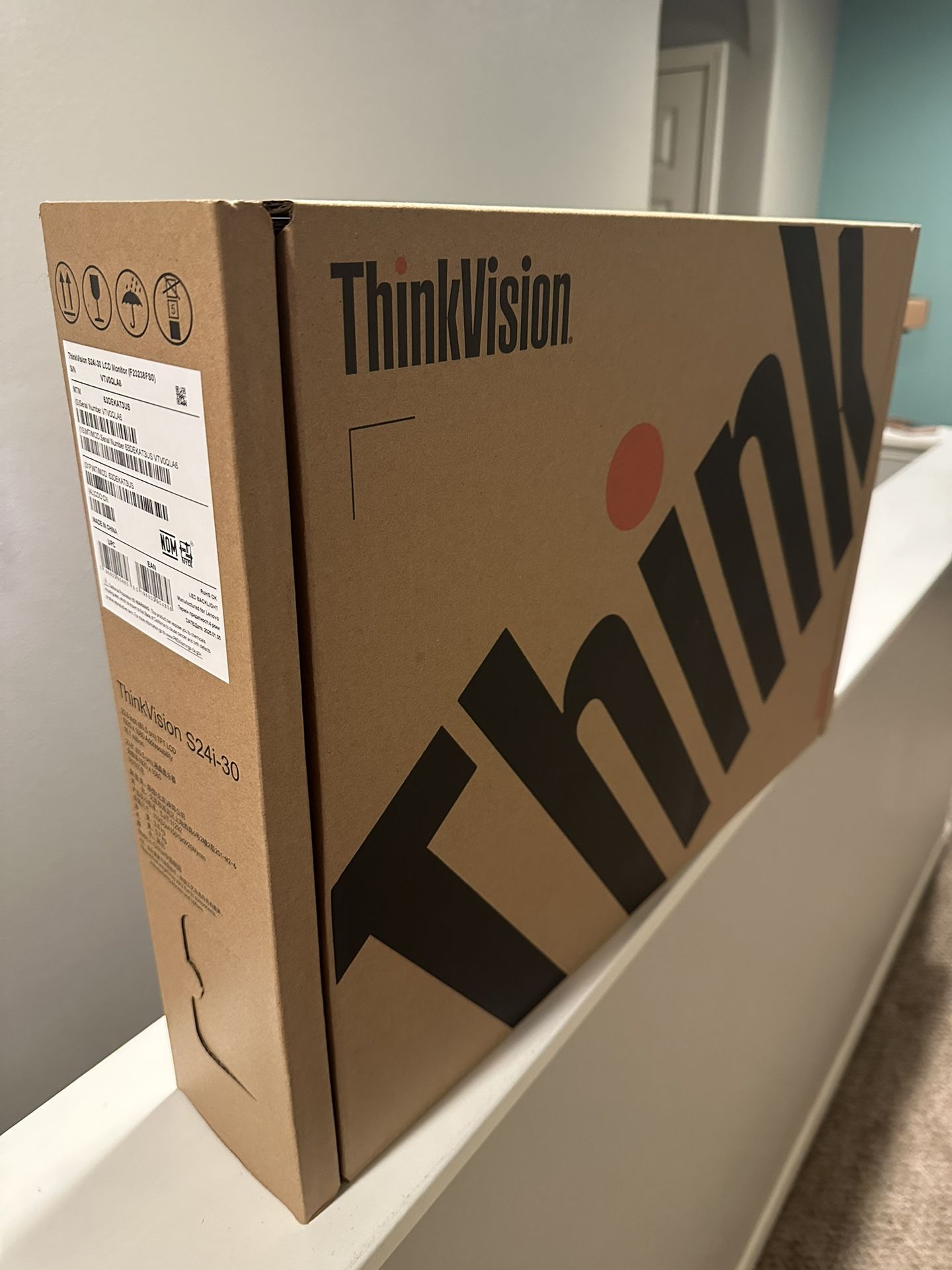 ThinkVision Monitor 
