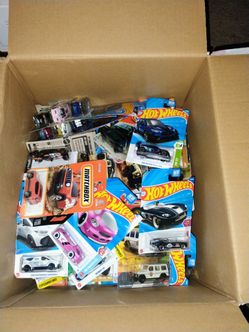 140 New Packaged Hot Wheels & Matchbox Diecast Car's!